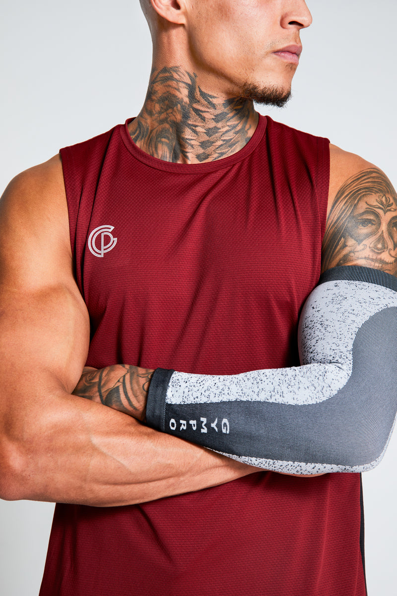 Mens Elite Seamless Compression Arm Sleeve White Black Gympro Apparel