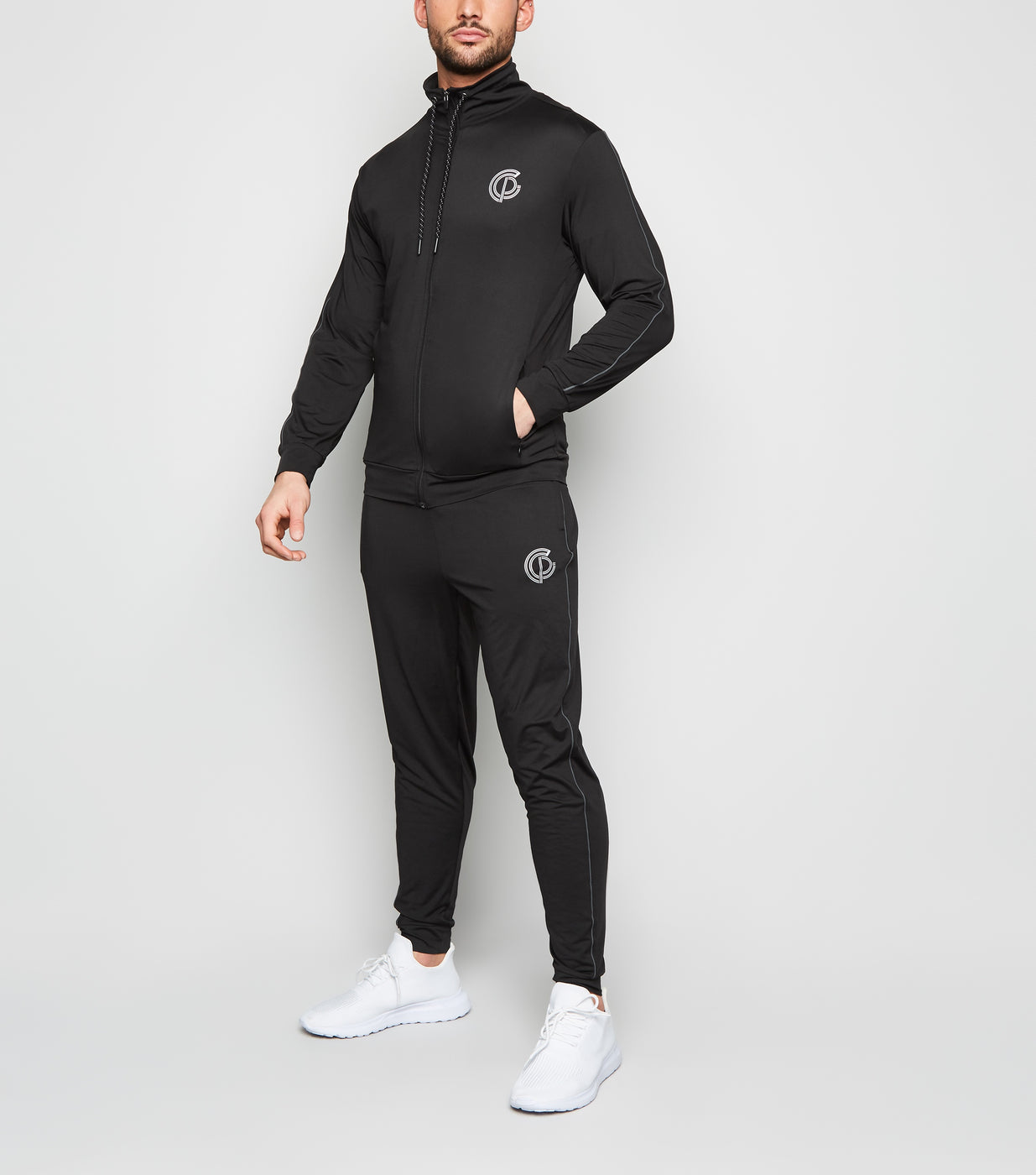 Black nike outlet tracksuit bottoms mens